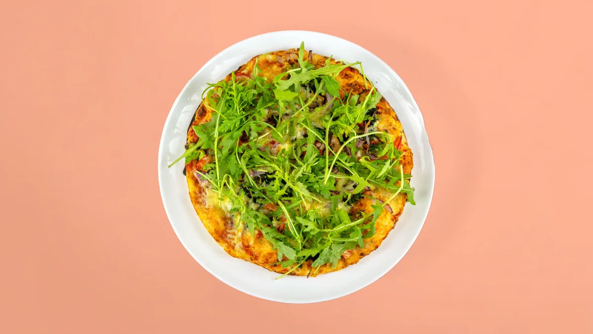 42. Pizza Veggie