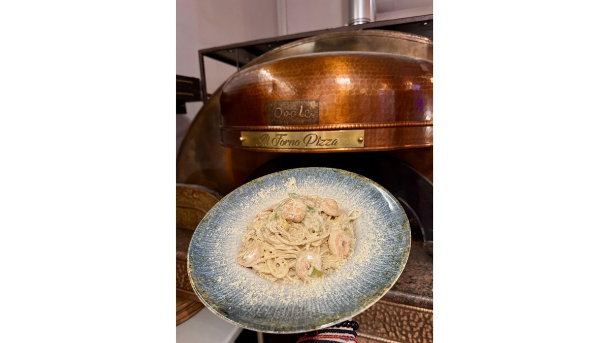 Spaghetti cu creveţI şI dovlecel