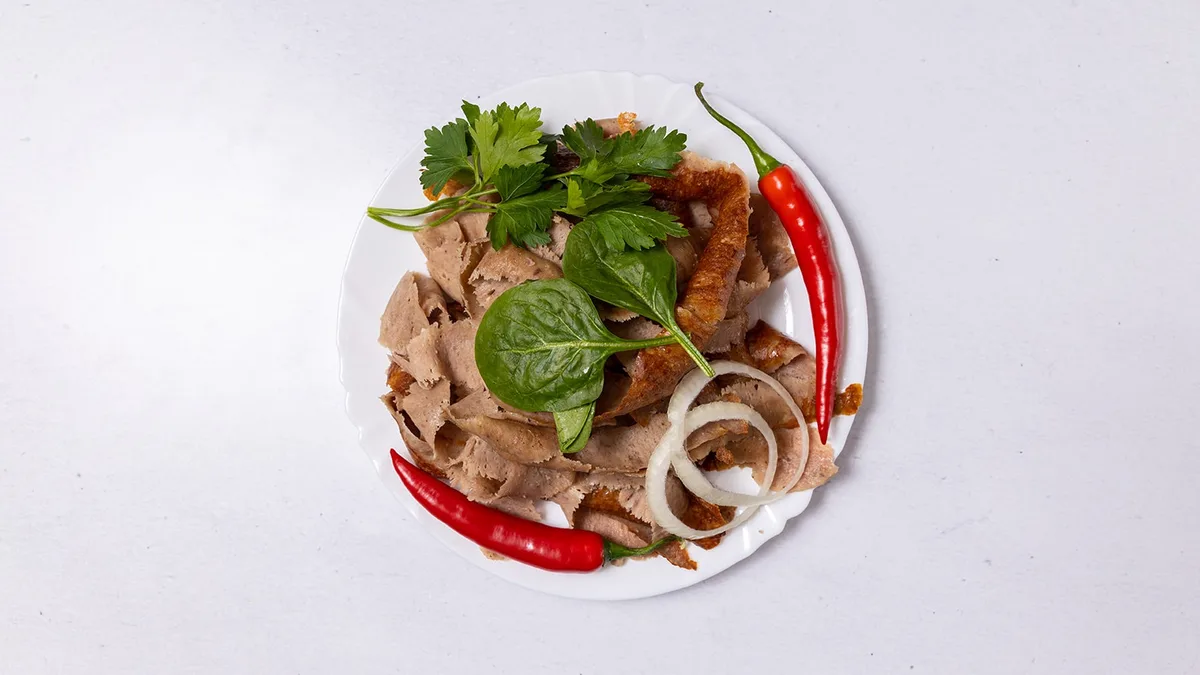 Speciál döner kebab - pouze maso talíř