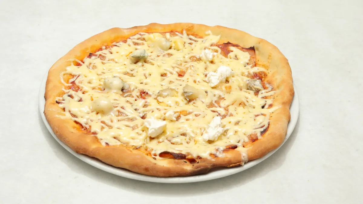 Sir Do Sira Pizza + Coca-Cola 0,33 l gratis