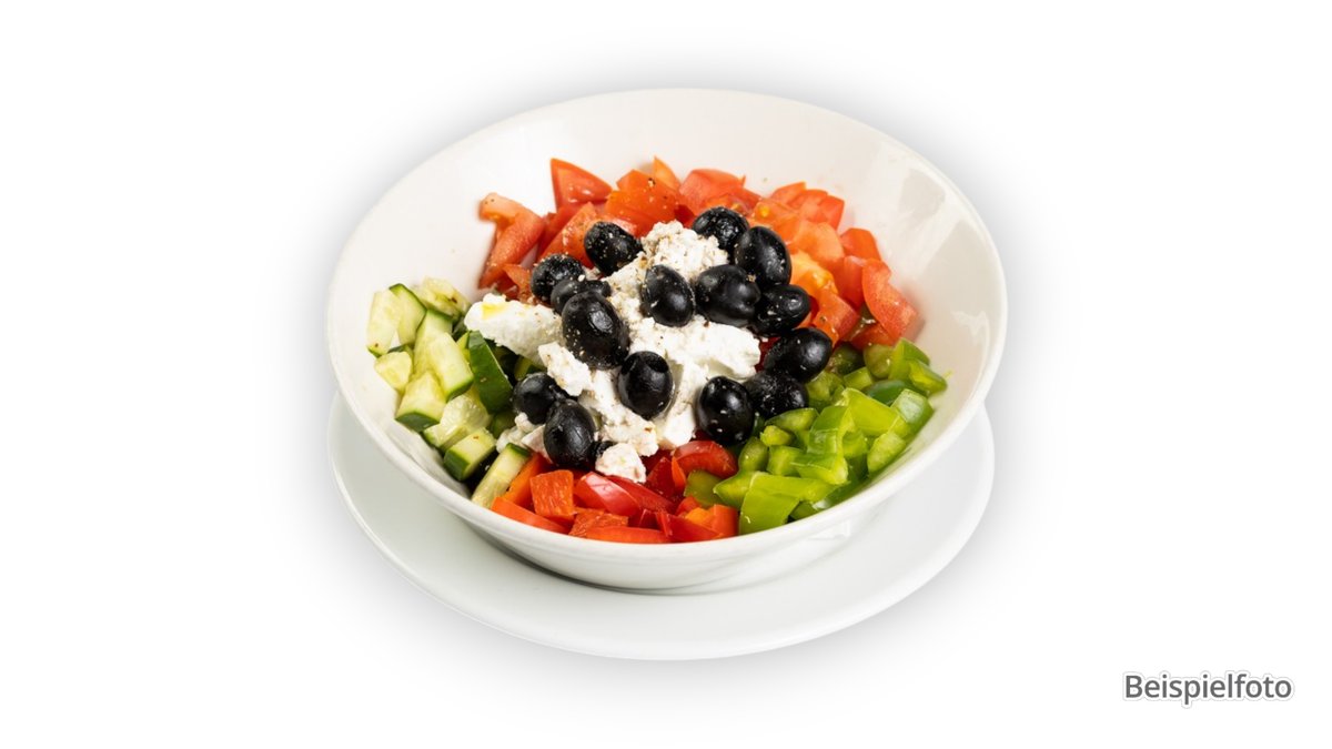 83. Greek Salat