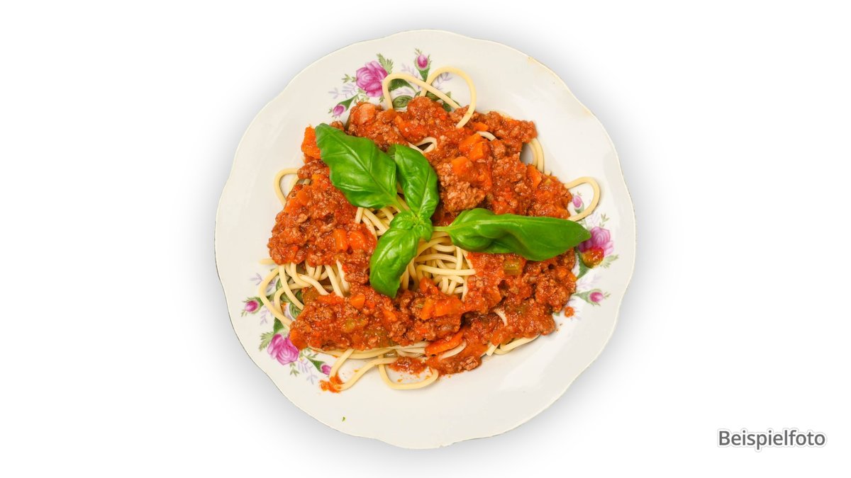 90. Spaghetti Bolognese