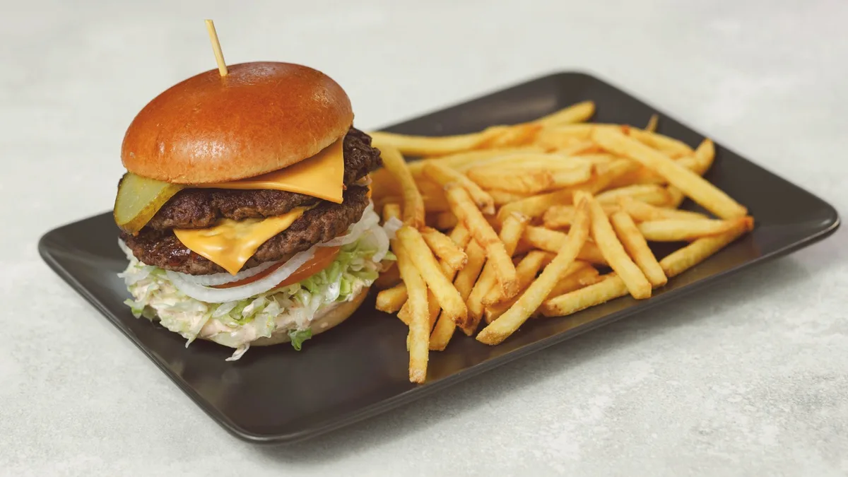 Hamburgertallrik 150 g