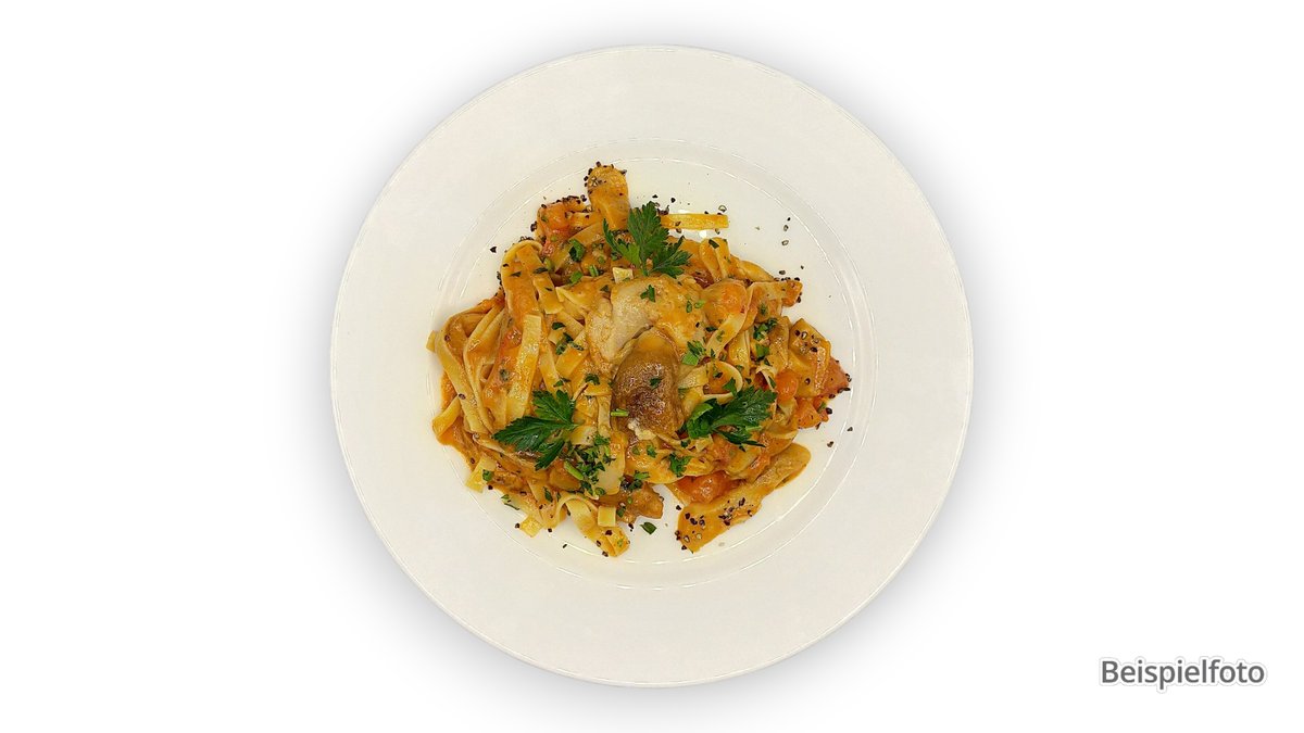 61. Tagliatelle Steinpilzen