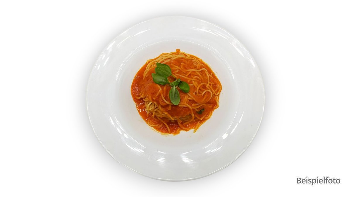 42. Spaghetti Napoli