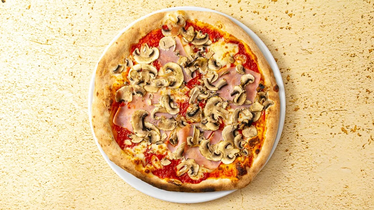 Funghi e prosciutto