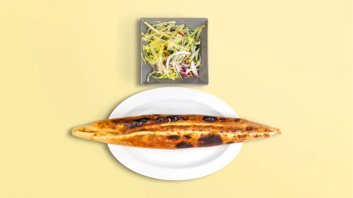 68. Sucuklu Pide