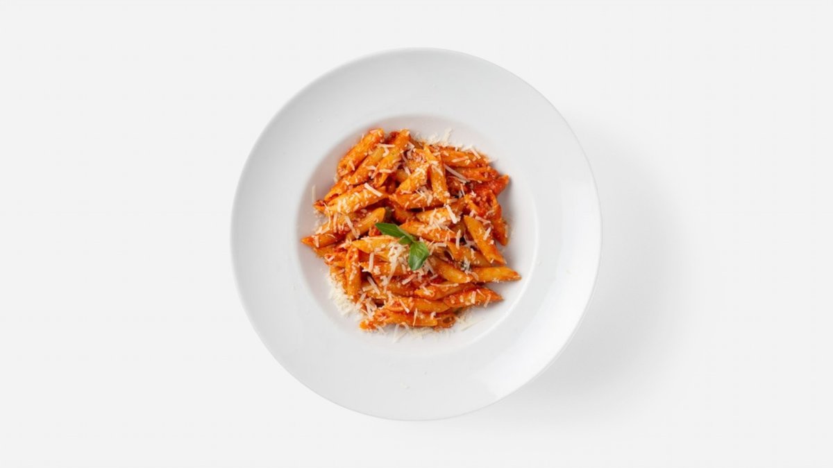 MACCHERONI ARRABBIATA
