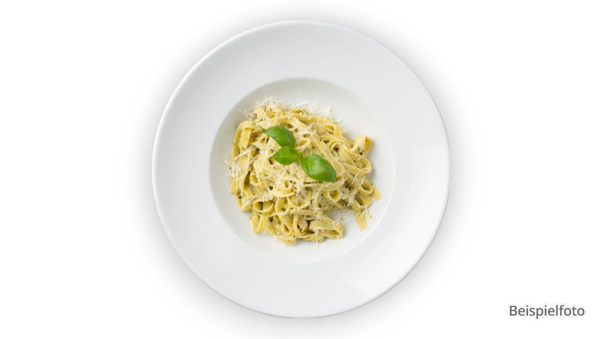 26. Tagliatelle Pesto