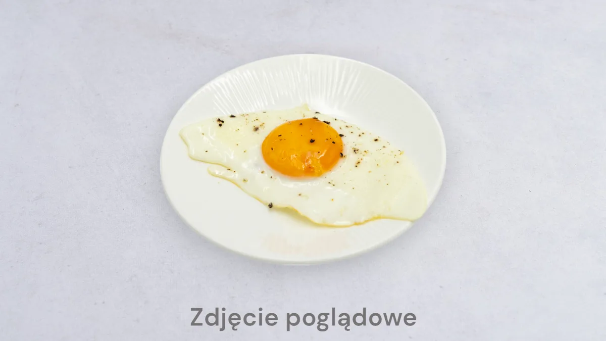 Jajka sadzone na boczku 2 szt. w zestawie