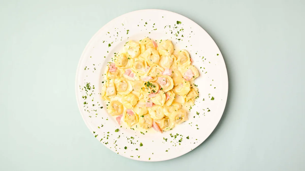 126. Tortellini Prosciutto