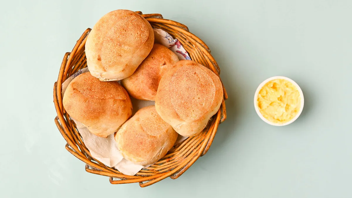 Pizza Buns with Herb Butter