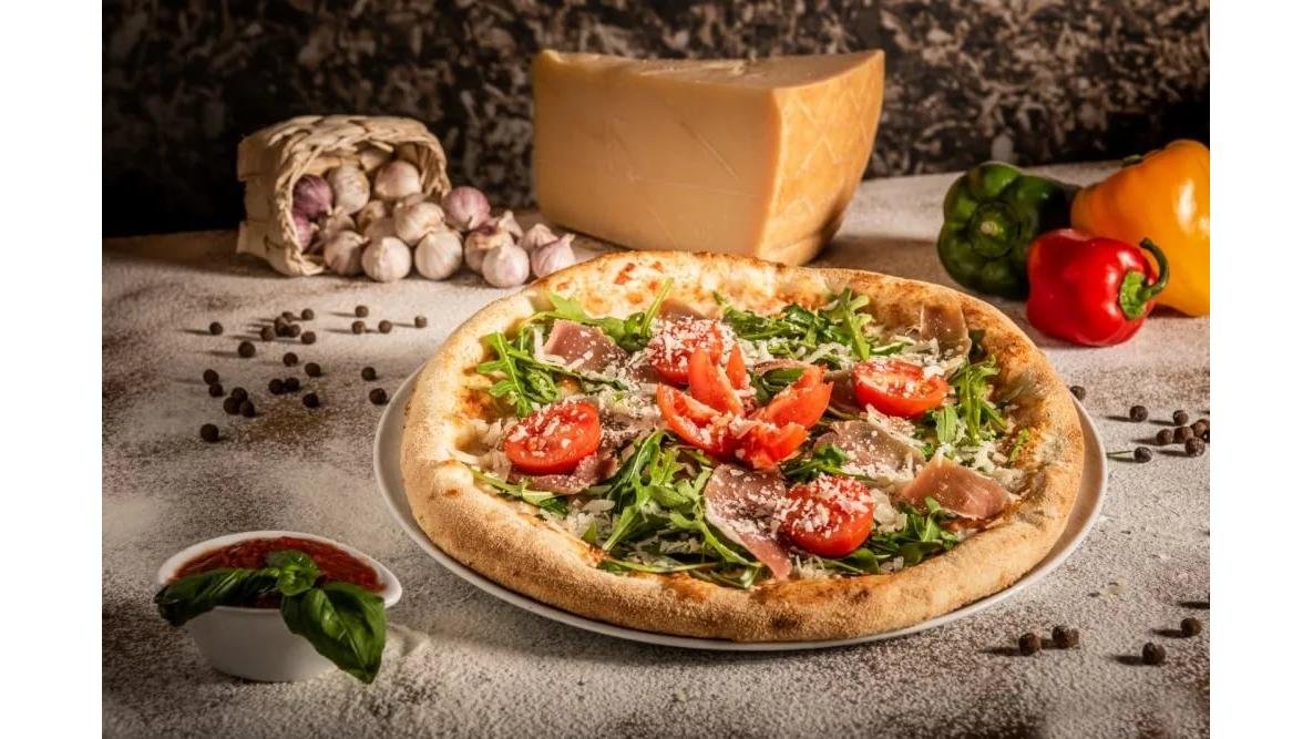 Pizza Prosciuto Crudo 32 cm