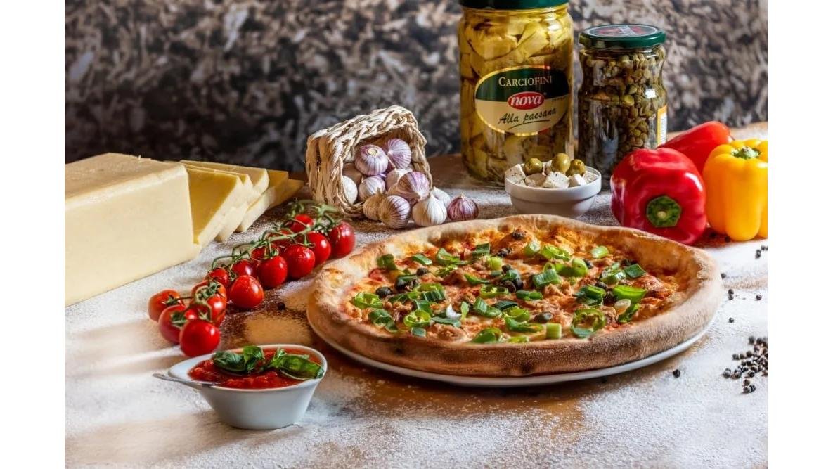 Pizza Tonno 32 cm
