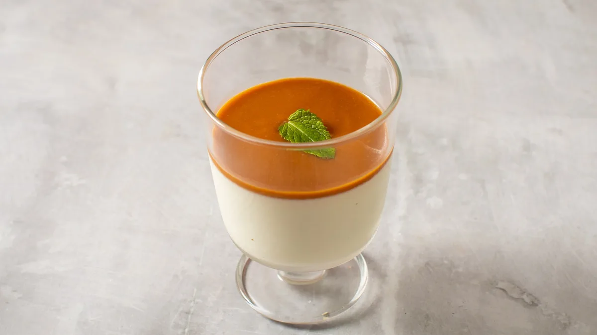 Panna Cotta s preljevom od karamele