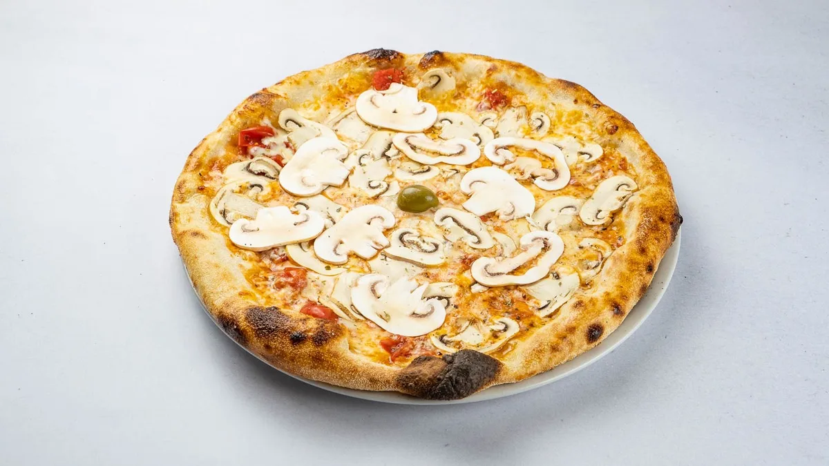 Pizza Funghi