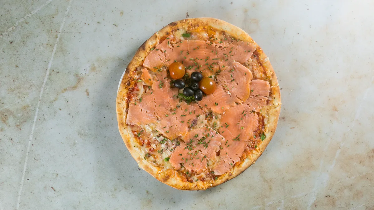 Losos pizza mala