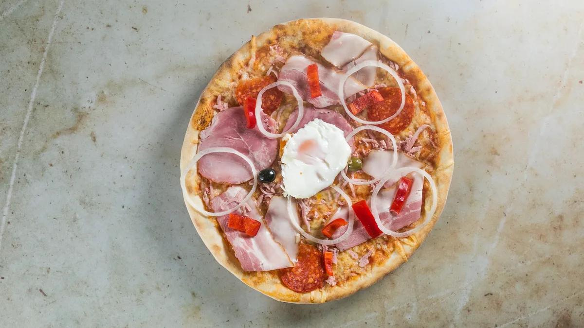 Lovačka pizza mala