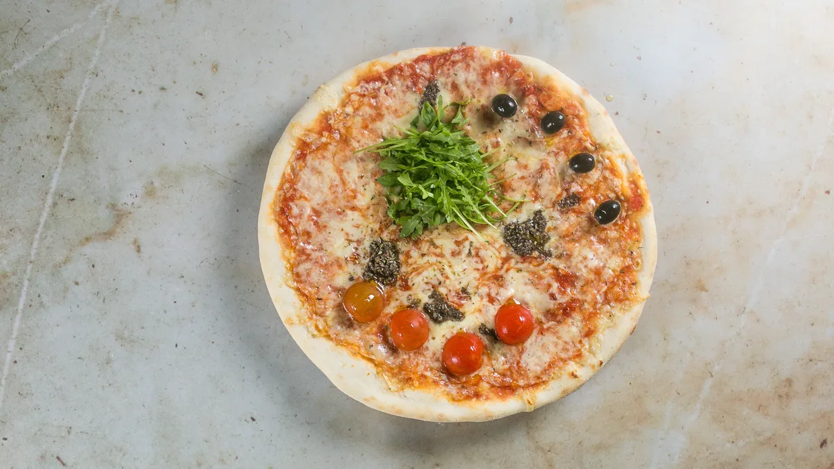 Pizza s tartufatom mala