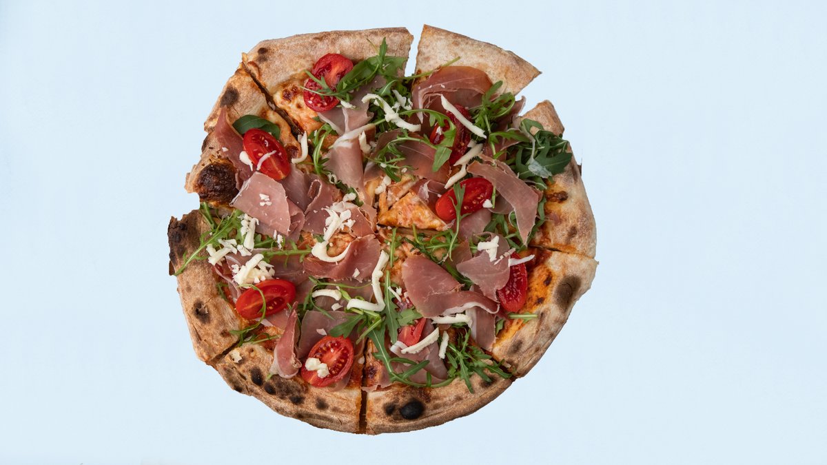 Pizza Crudo