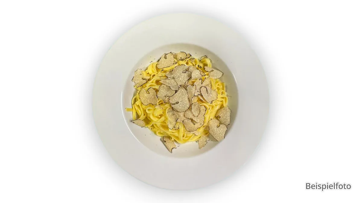Hausgemachte Tagliolini