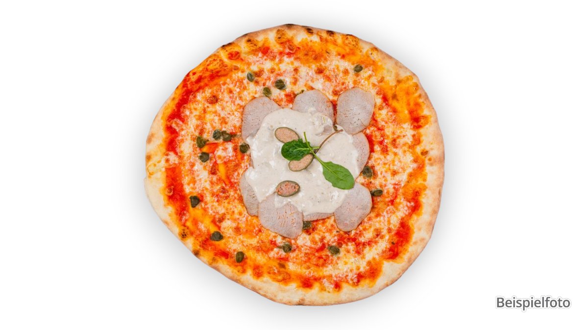 16. Pizza Tonnata