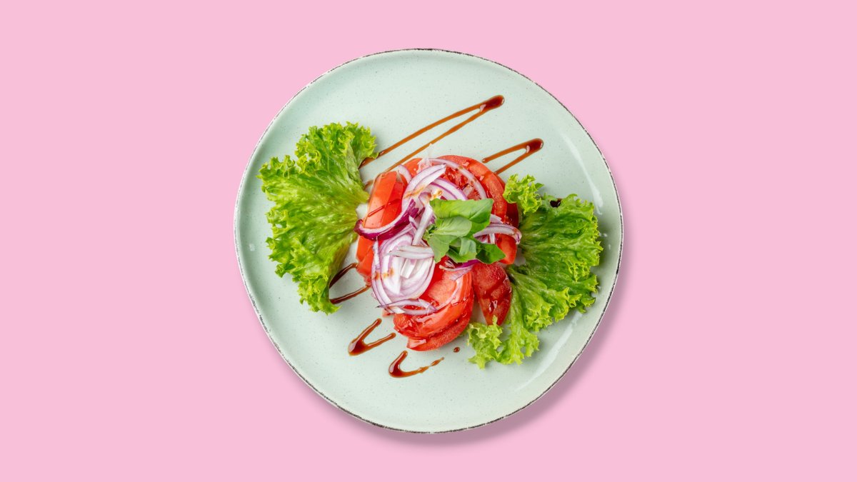 Insalata di Pomodoro con Cipolla