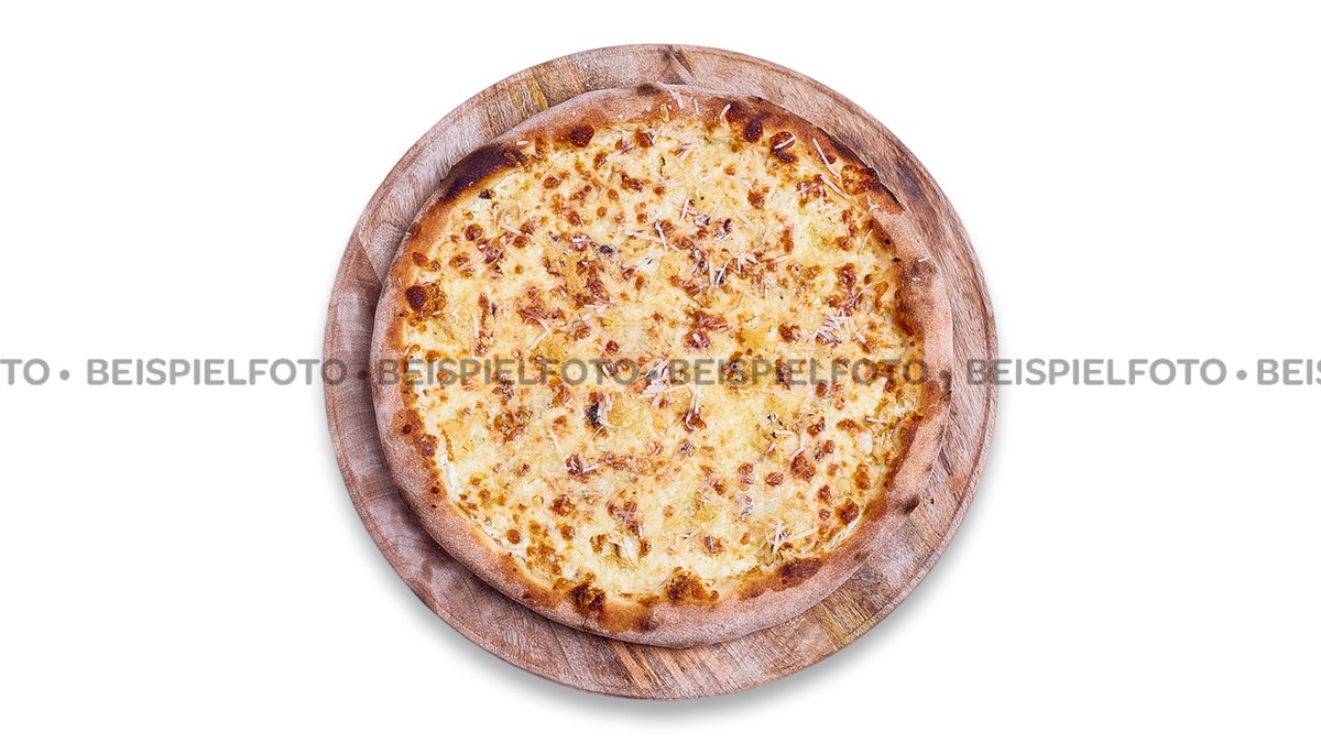 23. Pizza 4 Formaggi