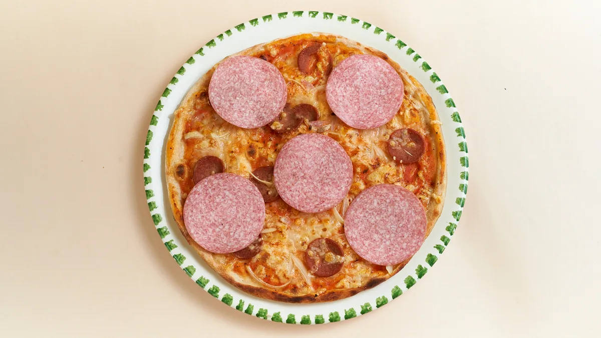 3. Pizza Salami