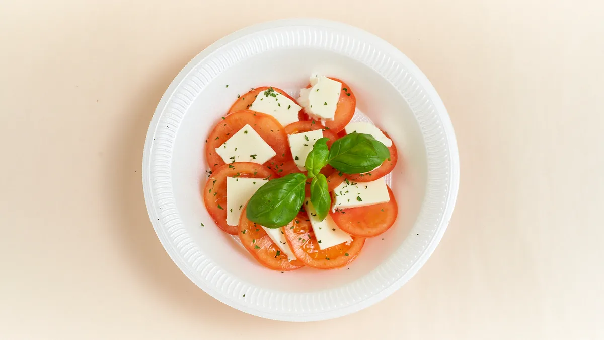 62. Salat Caprese