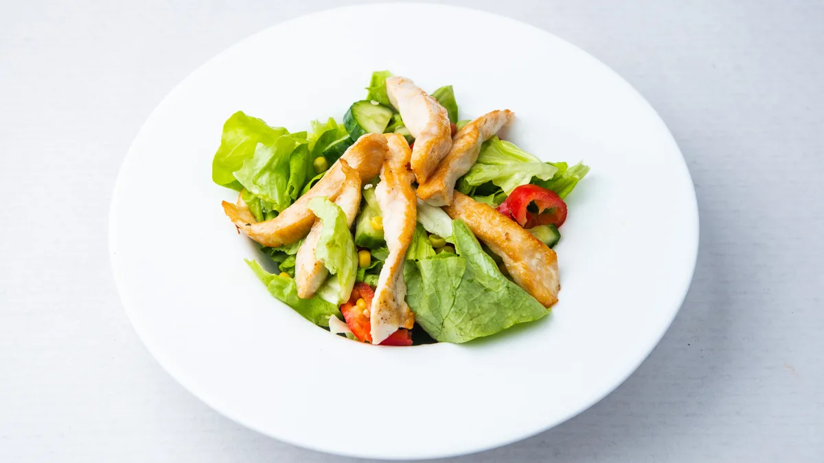 Pileća salata
