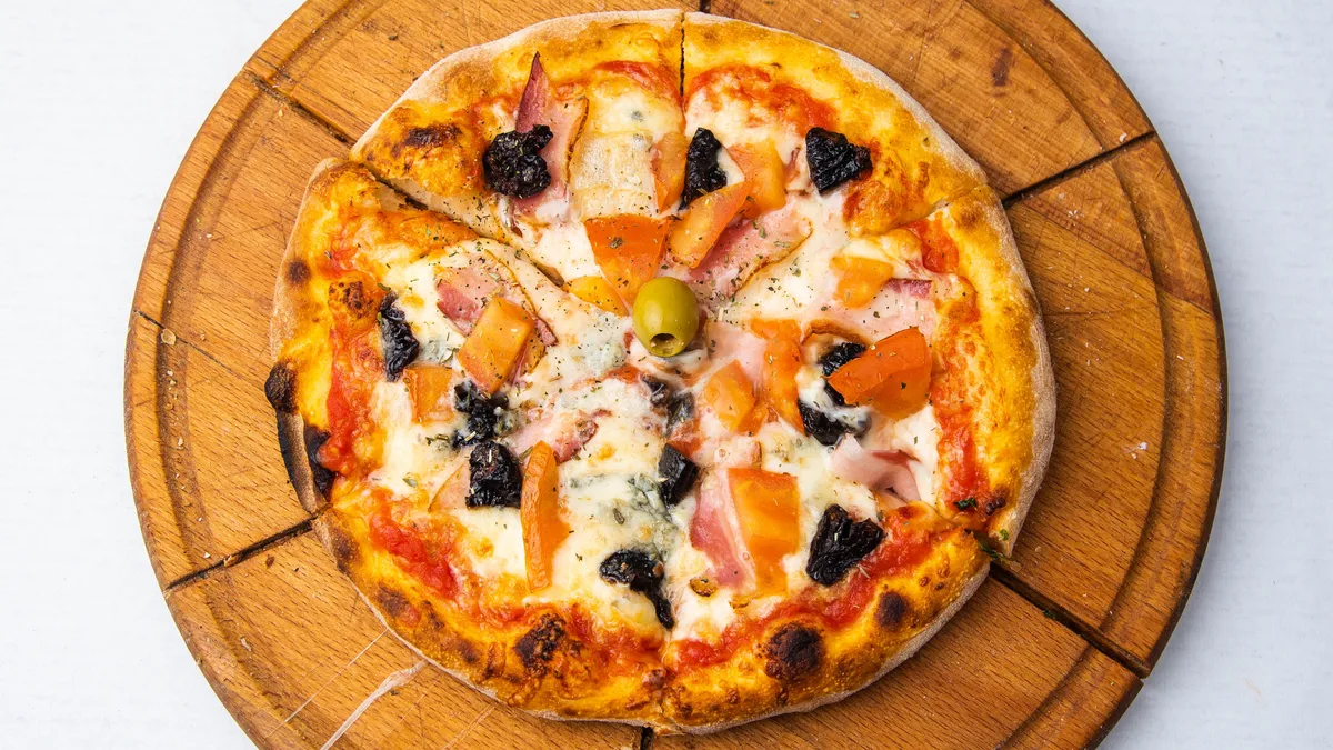 Pizza Crudo 32cm
