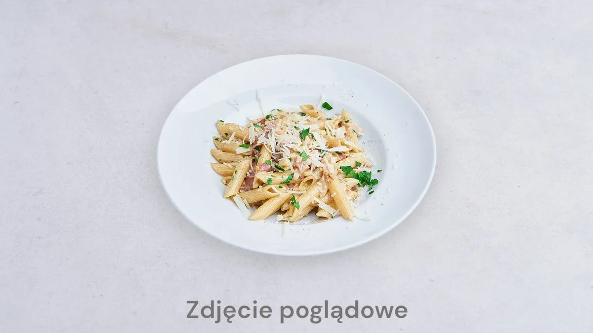 Penne słodko-pikantne z kurczakiem