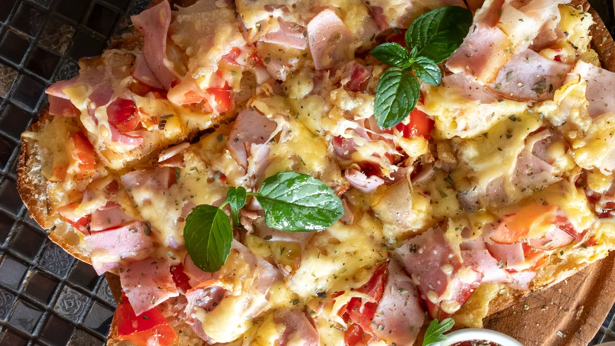 Peperoni bruschette