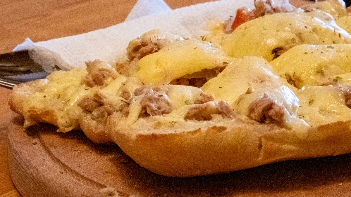 Tonno bruschette