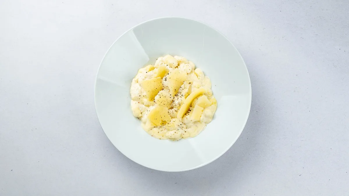 Quattro formaggi tjestenina
