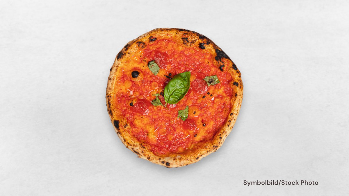 Pizza Tomato