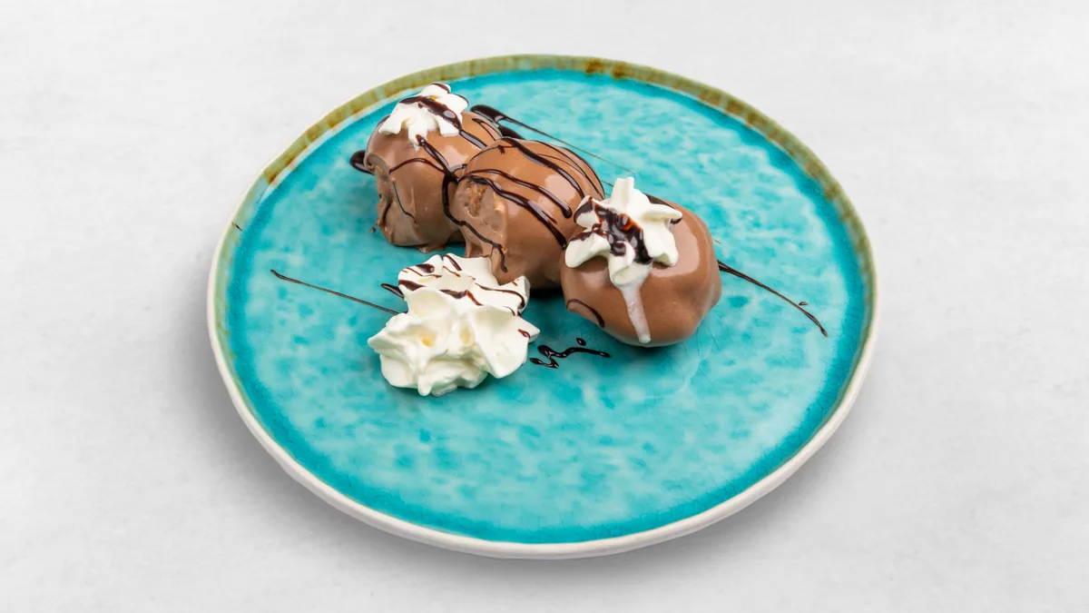 Profiteroles