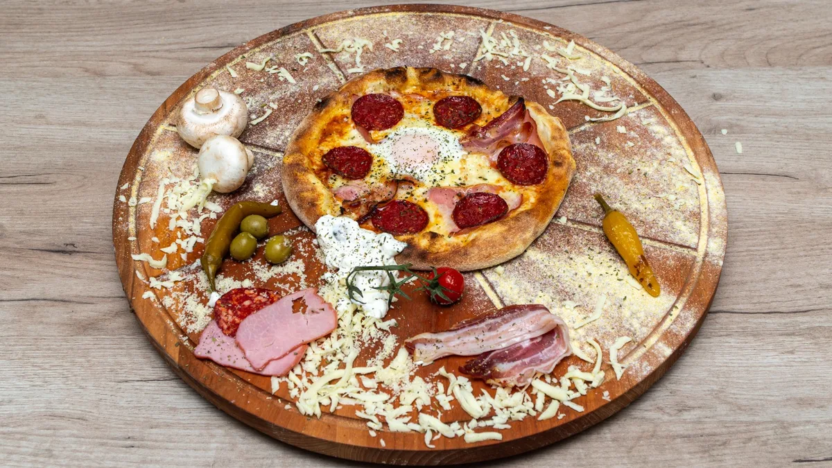 Pizza specijal 33cm
