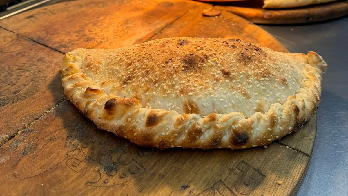Kalzzone pečenica