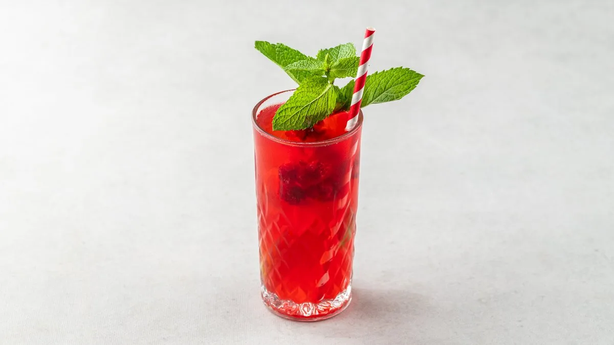 Lemoniada malina z limonką