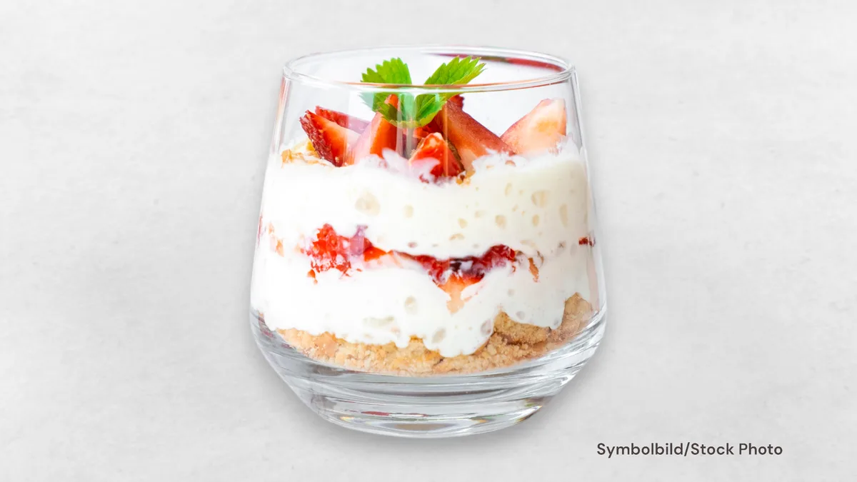 Mascarpone mit Waldfrüchten