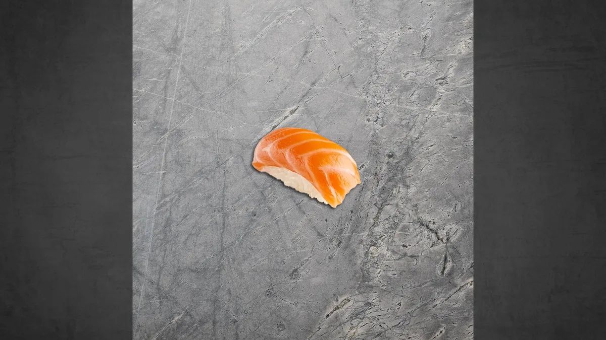 Sake nigiri (1db)