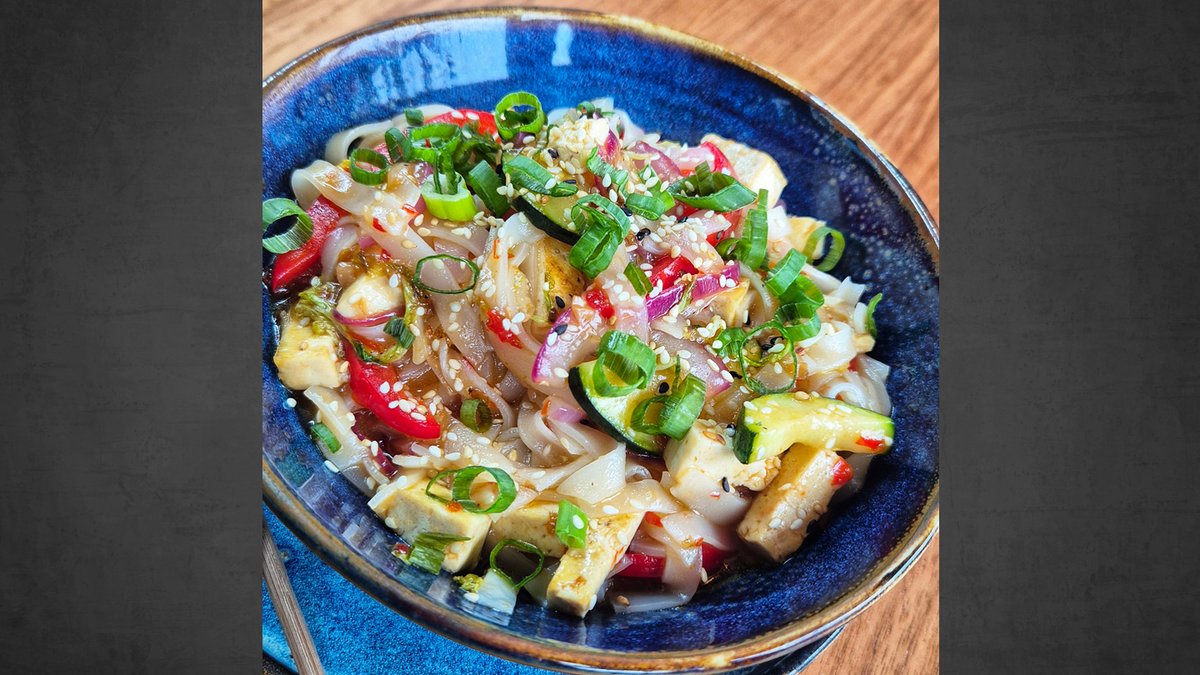 Sweet Chili Tofu Noodles