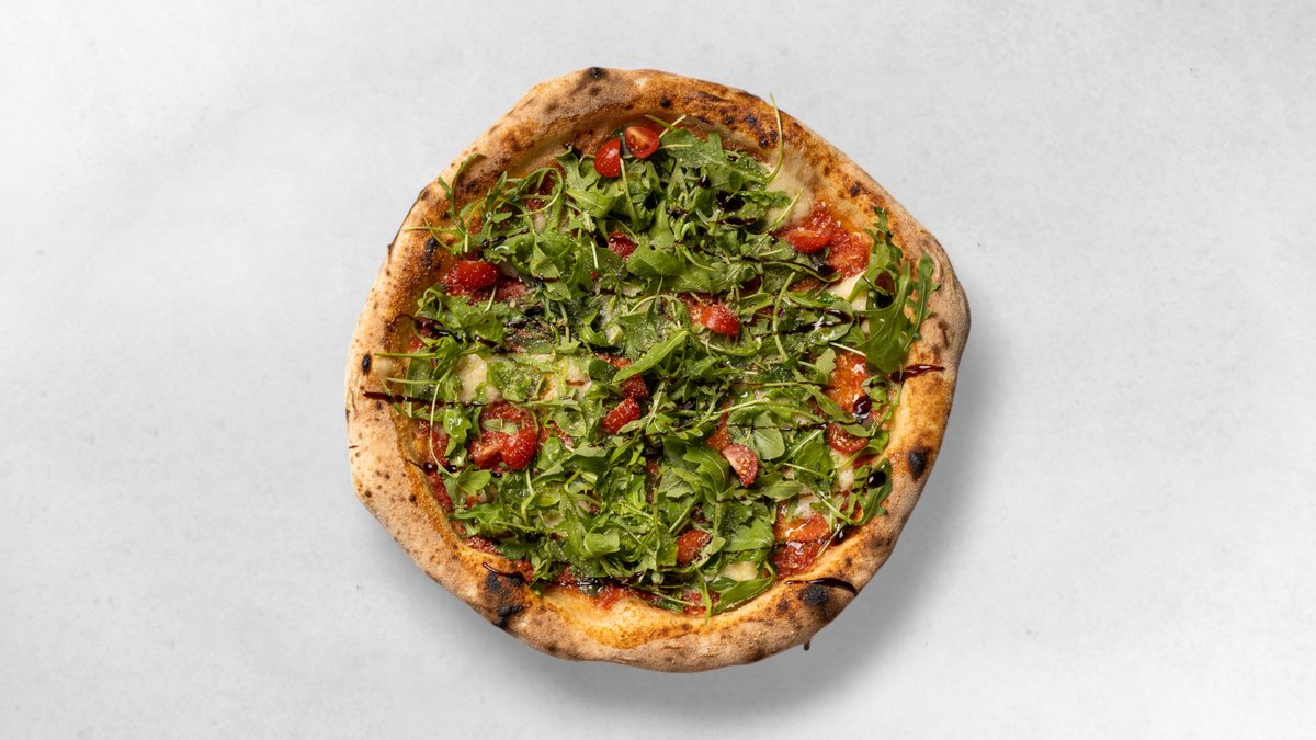 Pizza Die mit Rucola