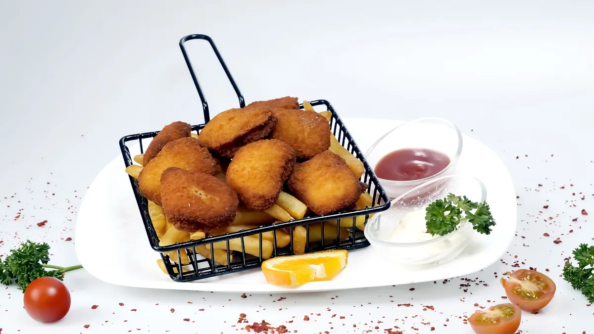 Chicken nuggets 8 komada