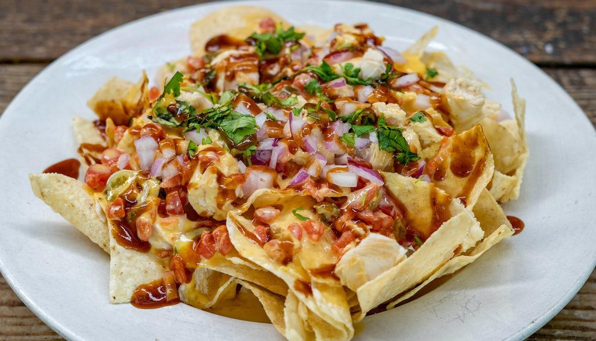 Pluckers Nachos