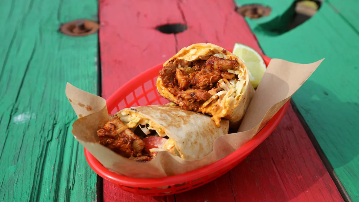 Kyllinge Burrito Menu