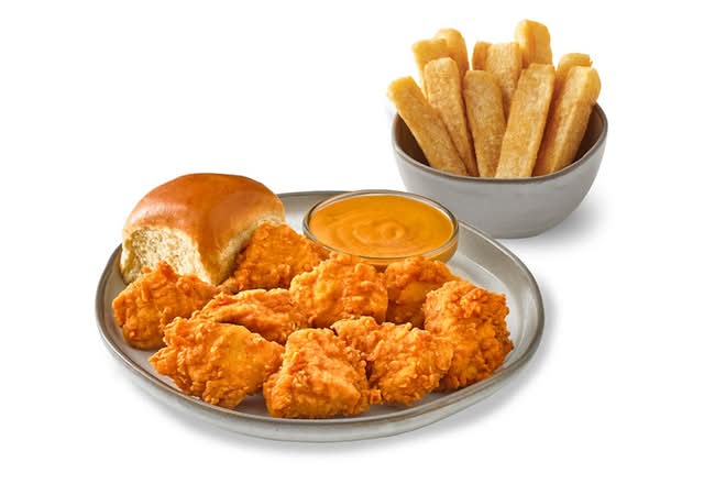 9 Count Campero Nuggets Meal (100% White Meat)
