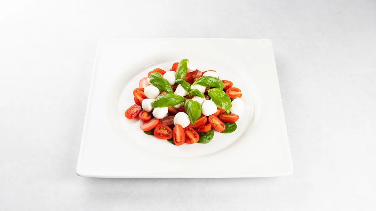 Salata Caprese